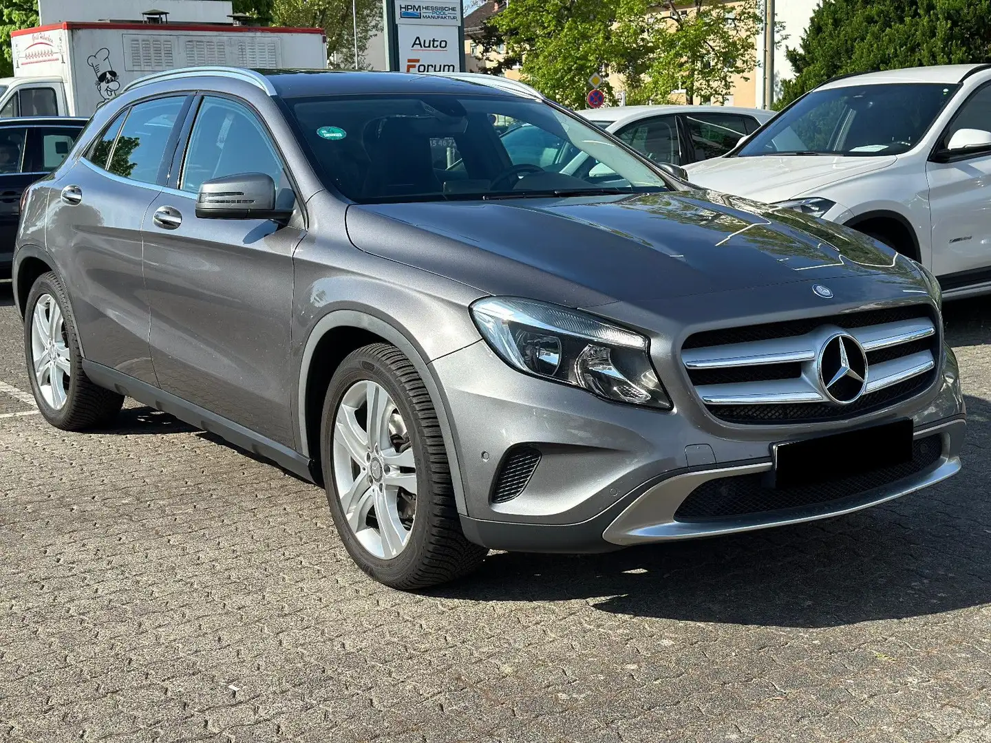 Mercedes-Benz GLA 200 CDI Urban 7-G Aut. * Top Ausstattung * siva - 1