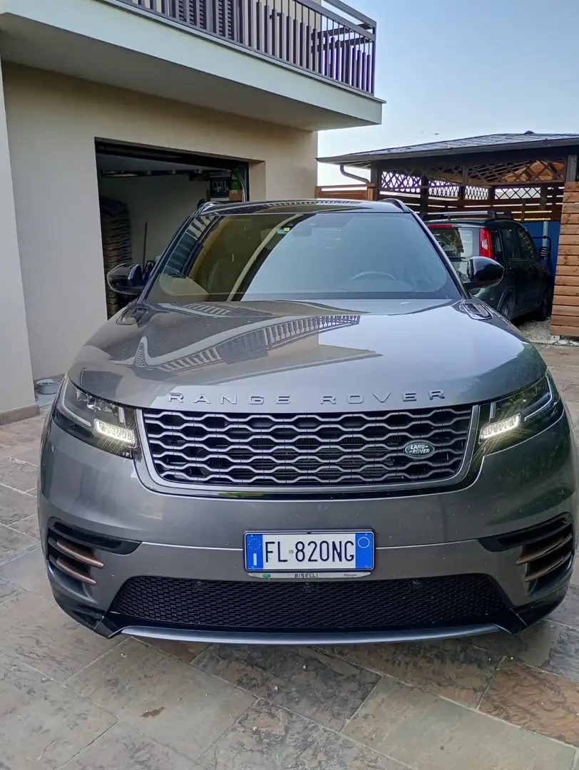 Land Rover Range Rover Velar Range Rover Velar 2017 2.0 i4 R-Dynamic 240cv auto Grigio - 2