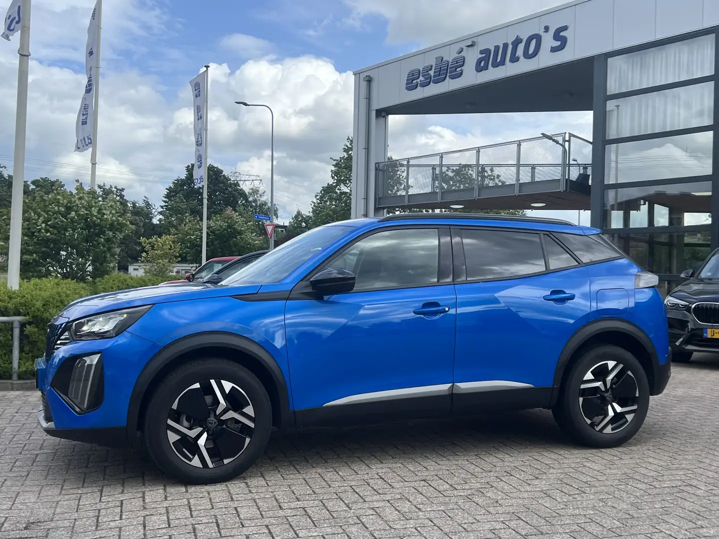 Peugeot 2008 1.2 130 PK Automaat Allure Navi* Carplay Camera St Blauw - 2