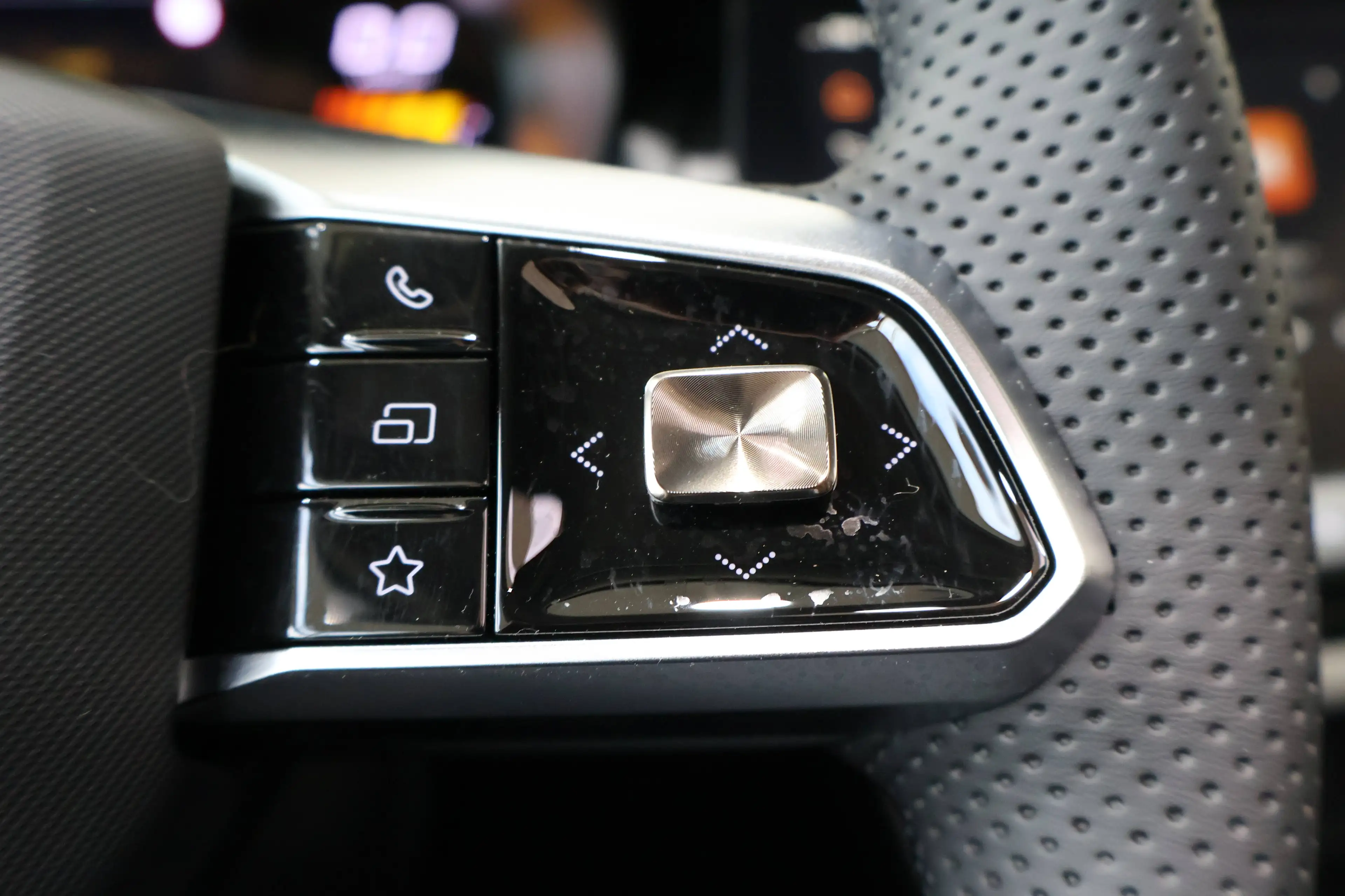 MG ZS MG ZS HYBRID+ LUXURY 197PK HEV / PANODAK / NIEUW / 360° CAMERA — photo 13