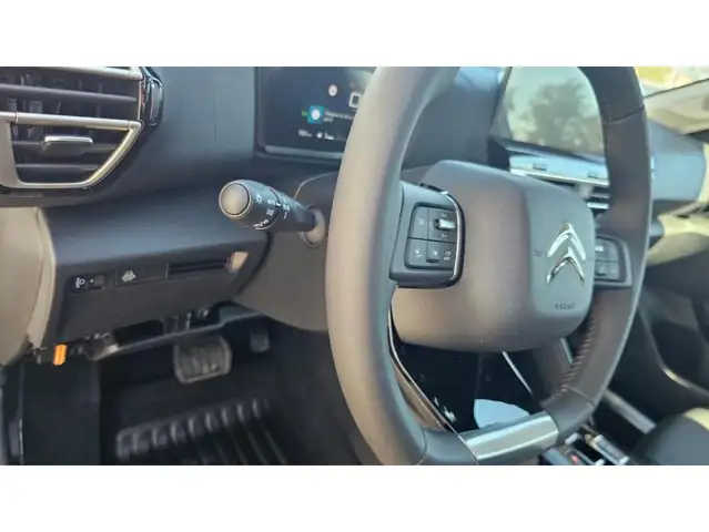 Citroen C4 view 6