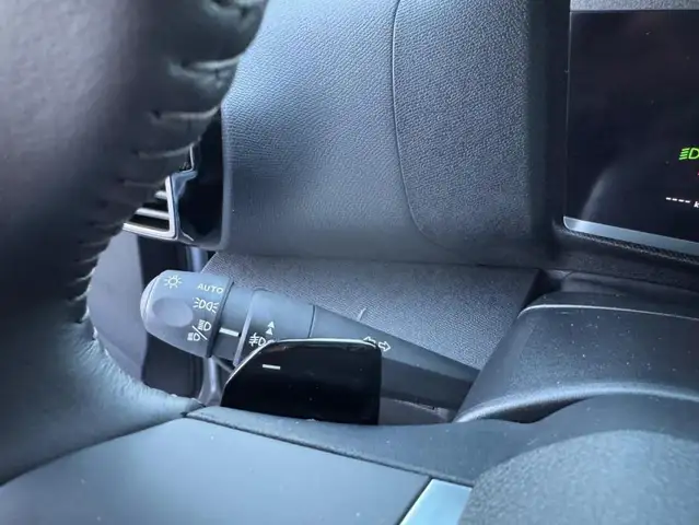 Citroen C4 view 9