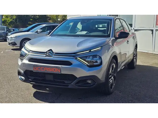 Citroen C4 view 2