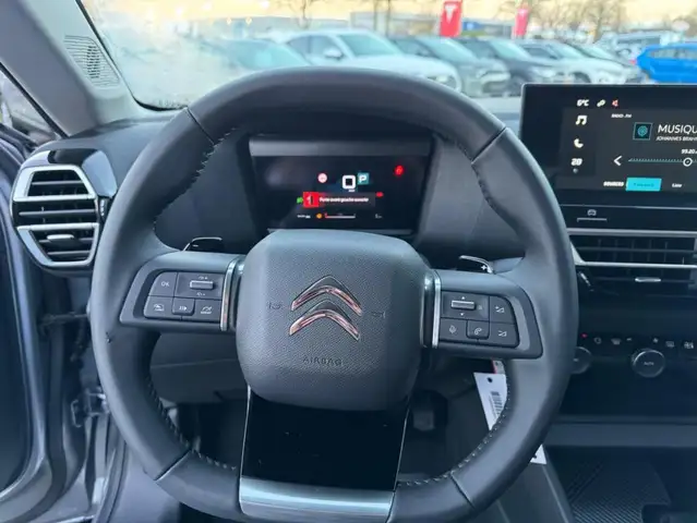 Citroen C4 view 8