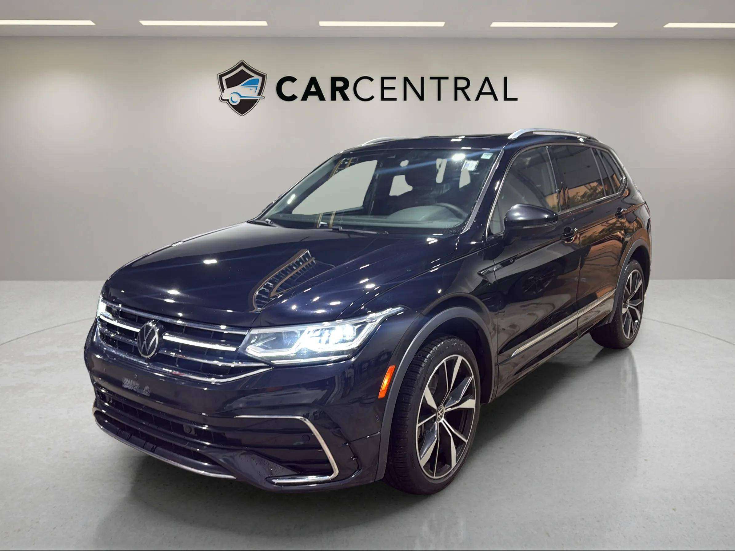 2022 Volkswagen Tiguan HIGHLINE R LINE |CLEAN CARFAX|PANO| 360 | CARPLAY