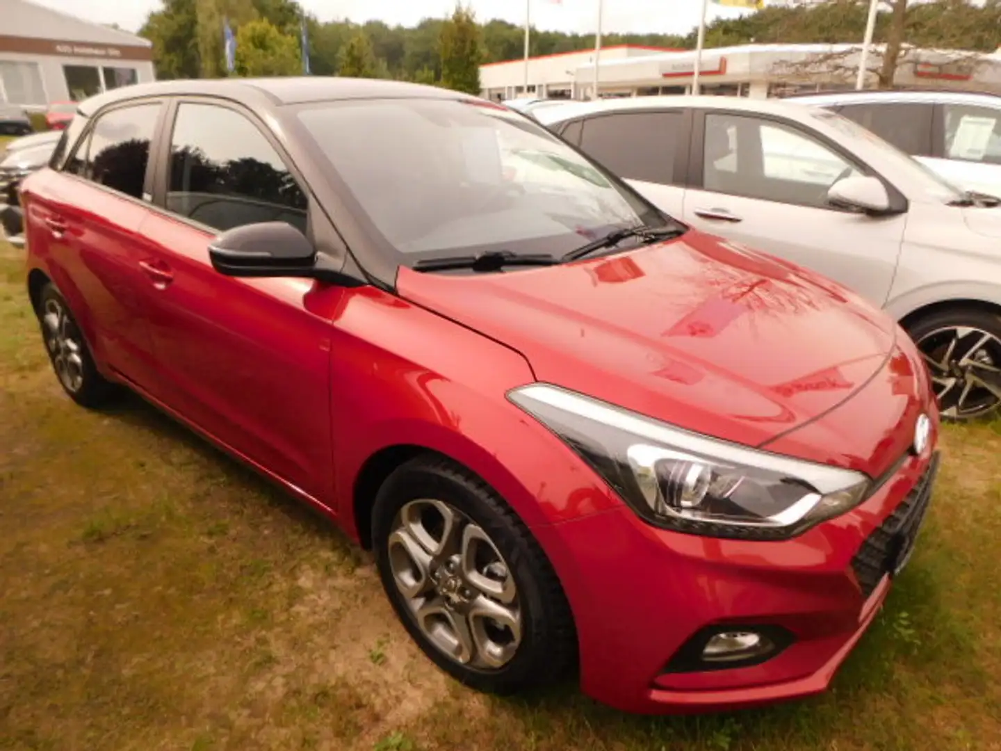 Hyundai i20 Advantage Rouge - 1