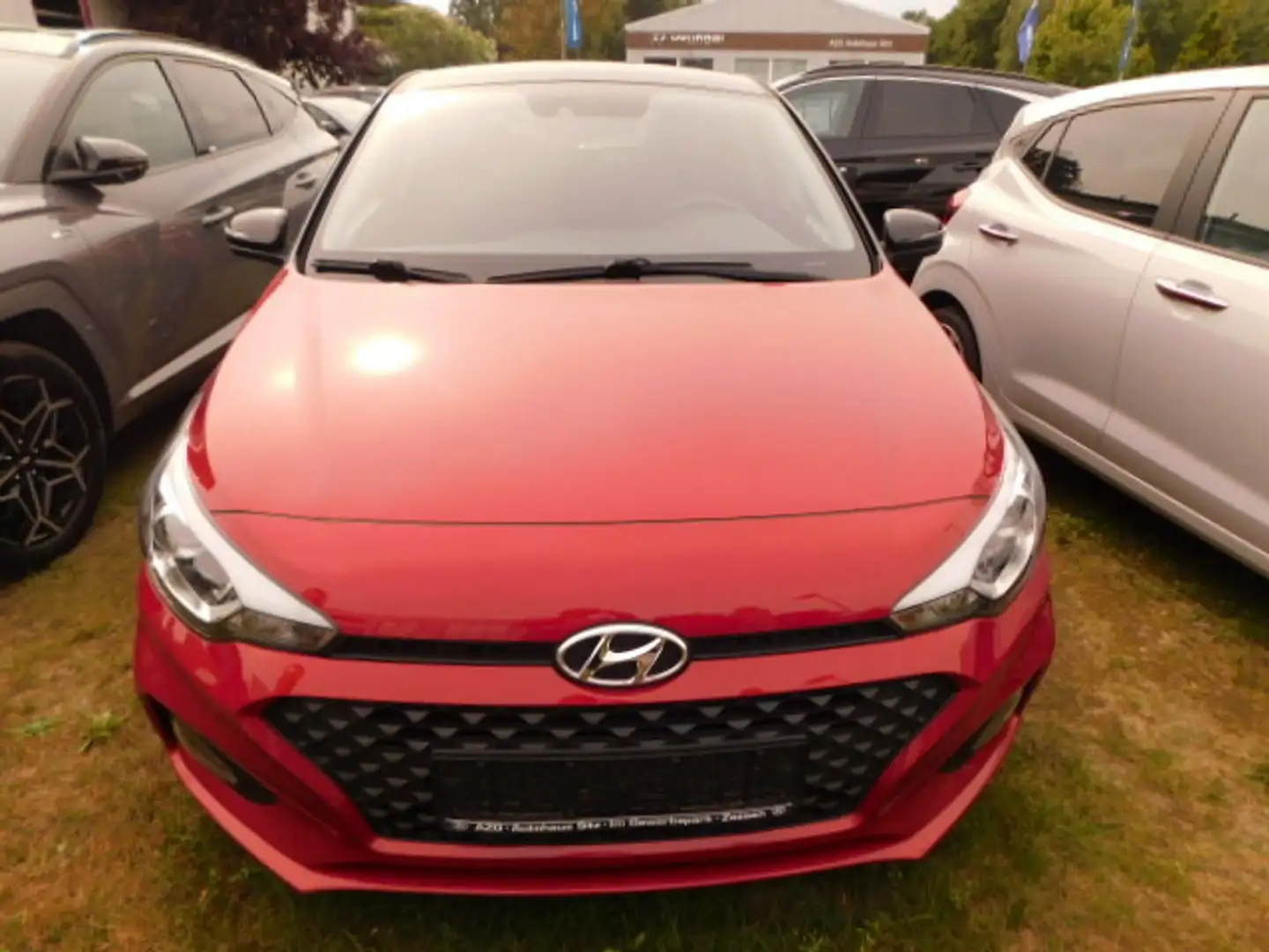 Hyundai i20 Advantage Rouge - 2
