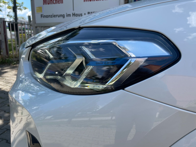 BMW X4 30d M-Sport*Laser*Panorama*Keyless*HuD* 360° — photo 11