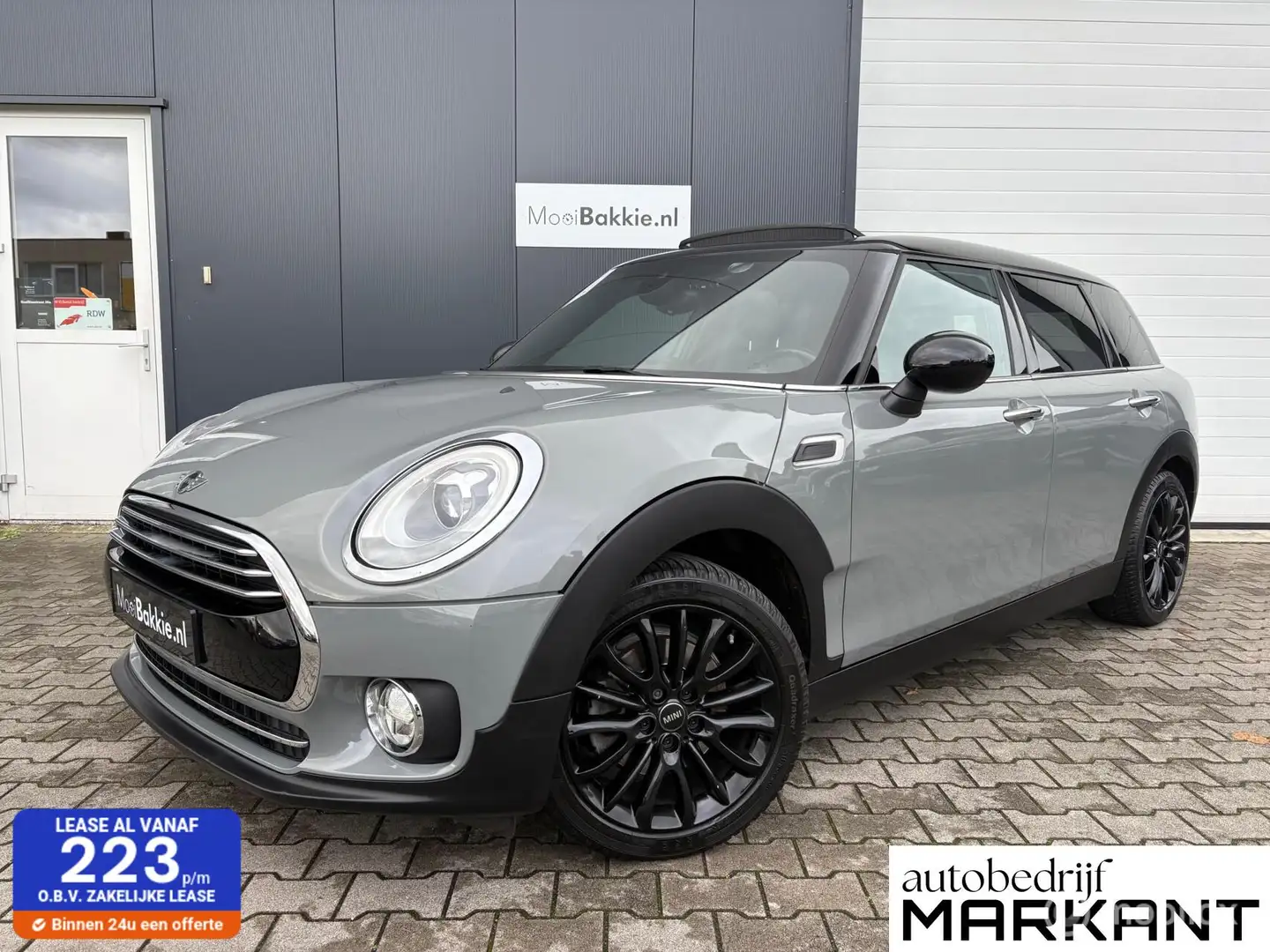 MINI Clubman 1.5 Business+ Panorama / Navi / LED / Rijk Gris - 1