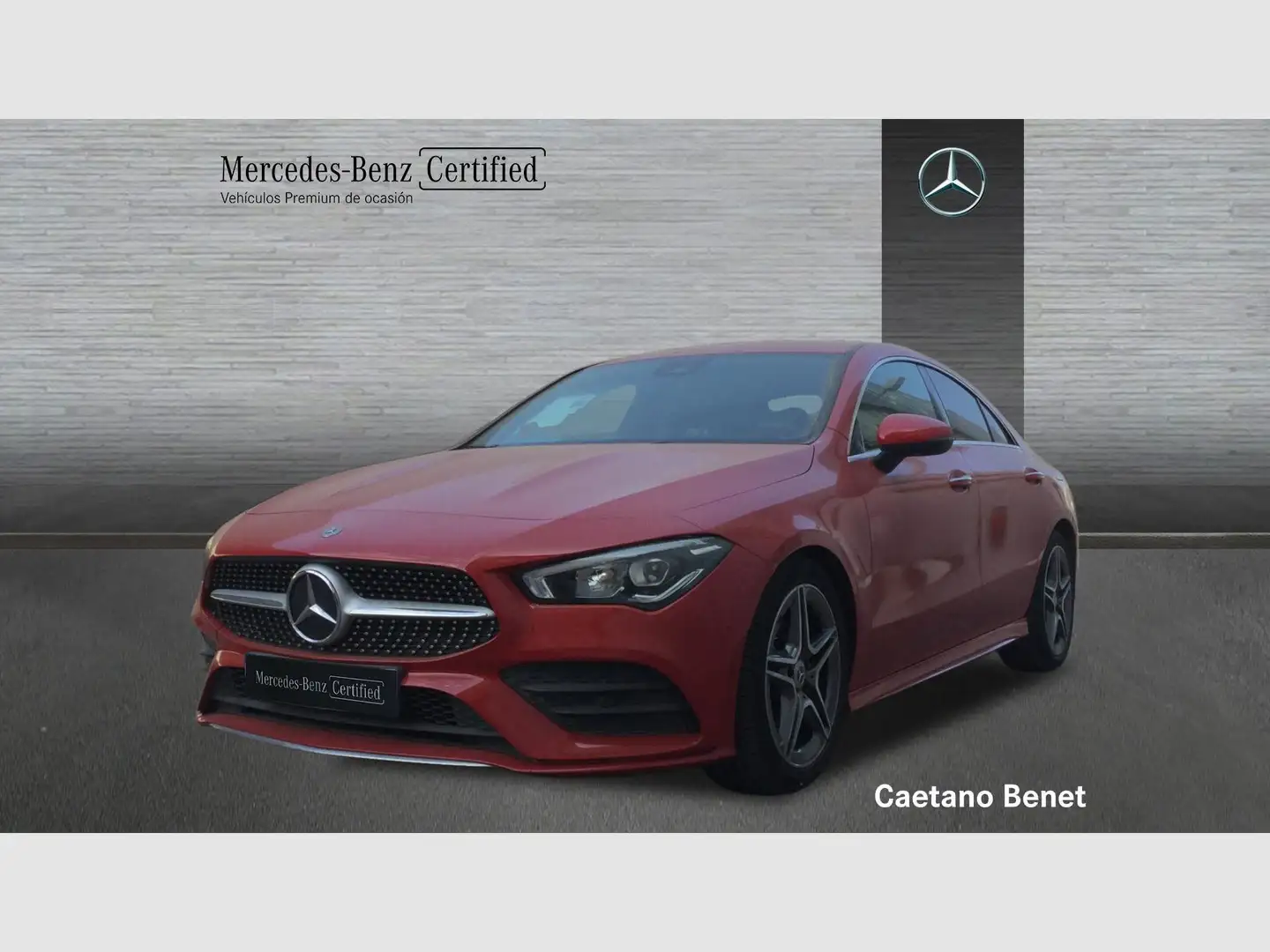 Mercedes-Benz CLA 180 Rood - 2