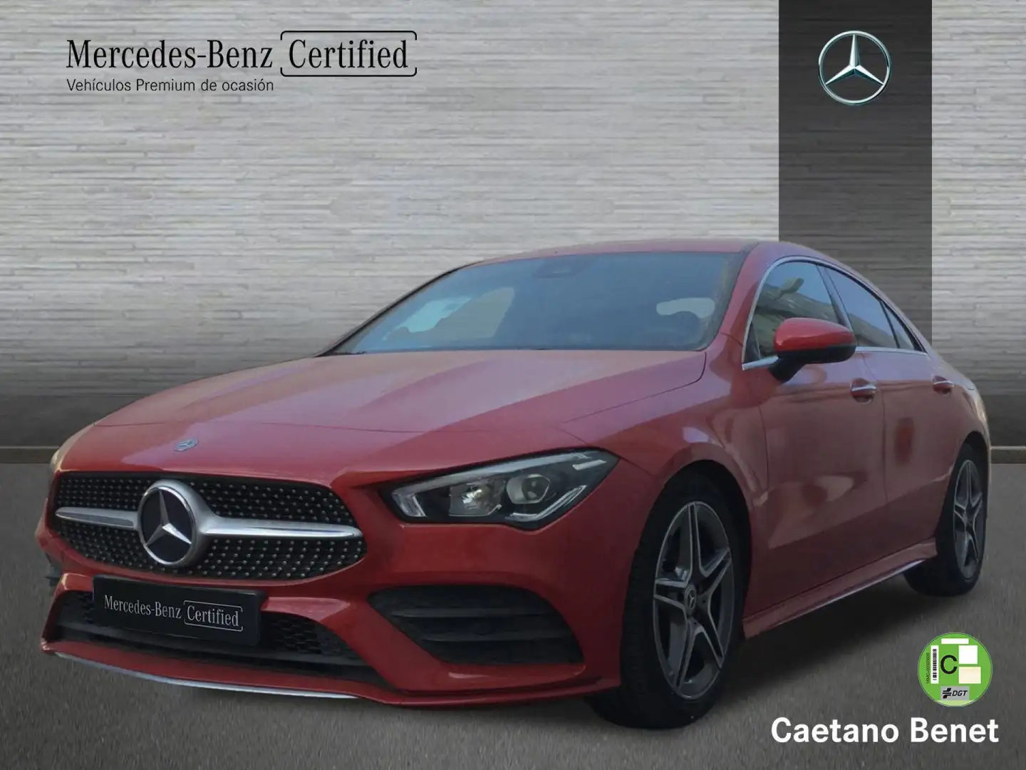 Mercedes-Benz CLA 180 Rood - 1
