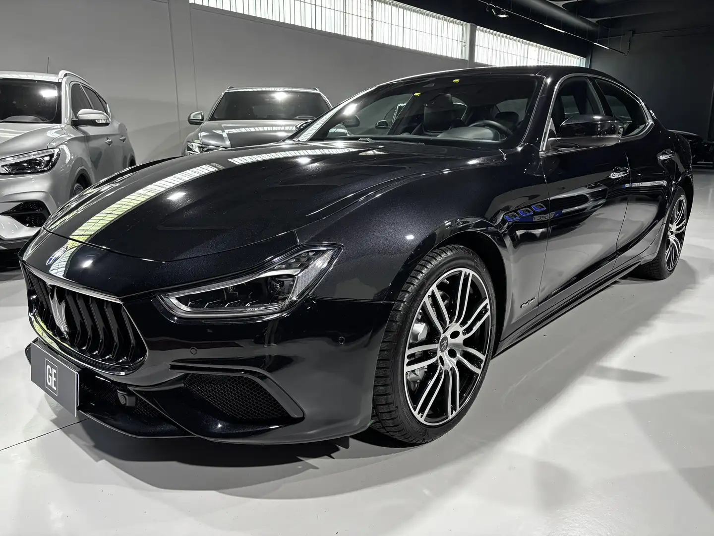 Maserati Ghibli 2.0 mhev Gransport 330cv auto Noir - 1