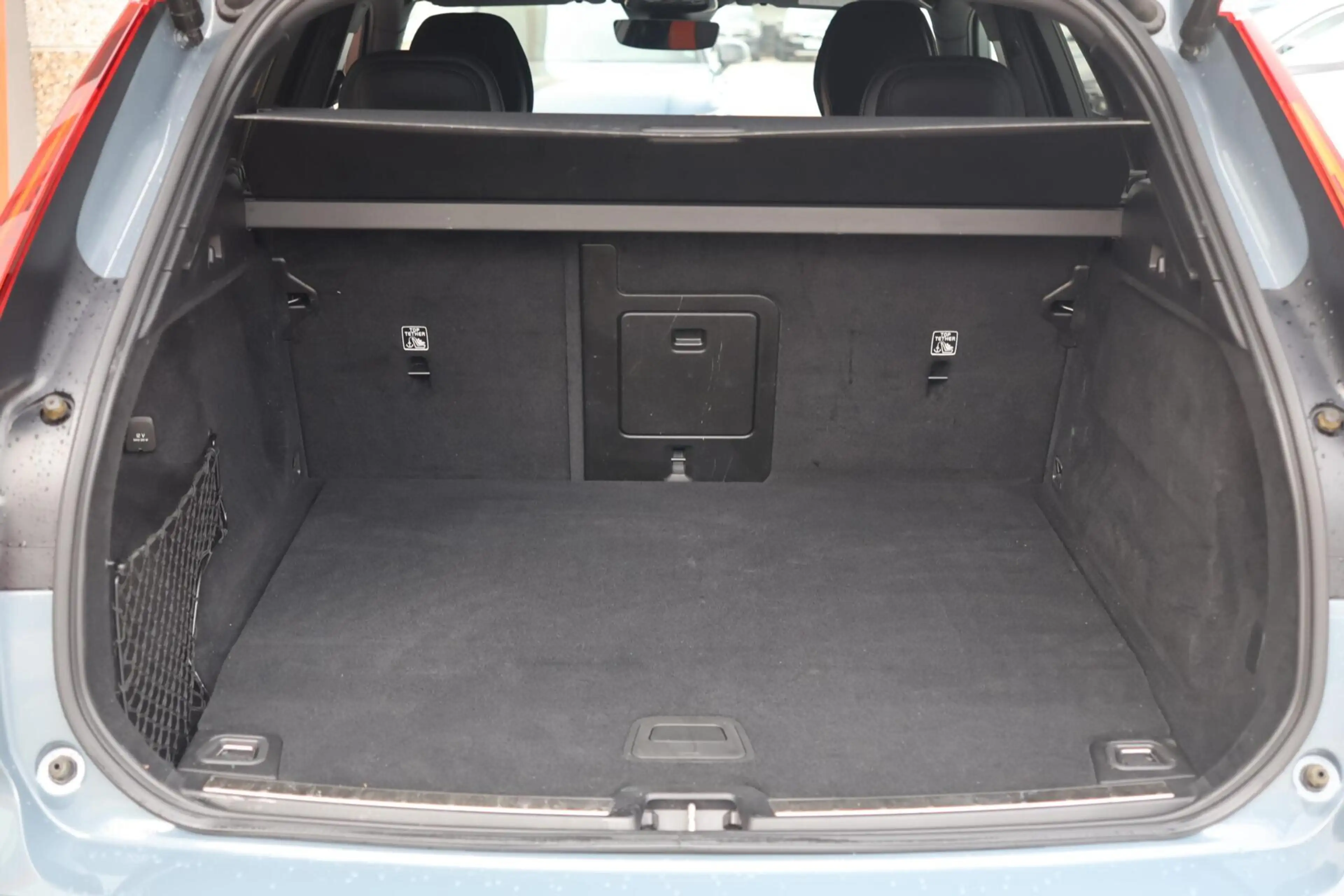 Volvo XC60 T6 Recharge AWD Plus Dark | Stoelverwarming | 360° — photo 13