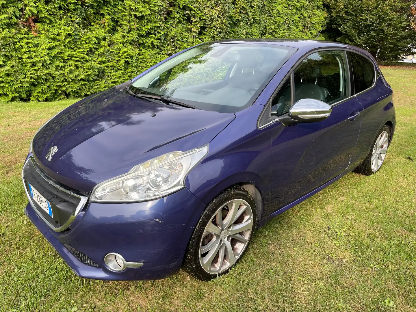 Peugeot 208 3p 1.6 e-hdi 8v Active s&s Blu/Azzurro - 2