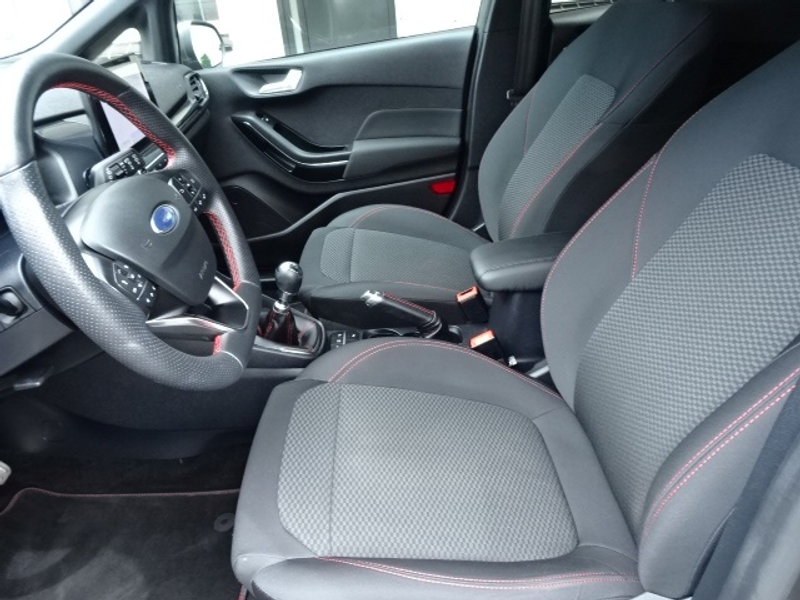Ford Fiesta 1.0 EcoBoost ST-Line — photo 12