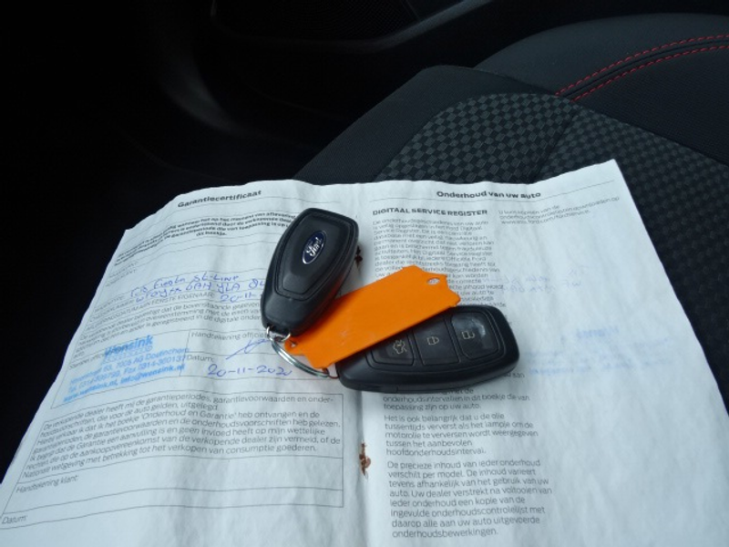 Ford Fiesta 1.0 EcoBoost ST-Line — photo 28