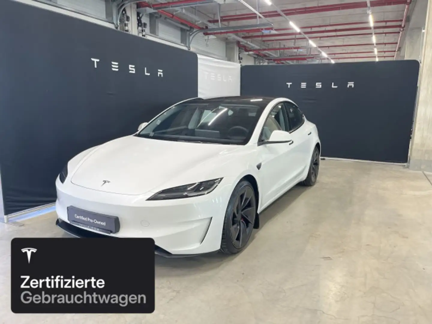 Tesla Model 3 Performance Blanc - 2
