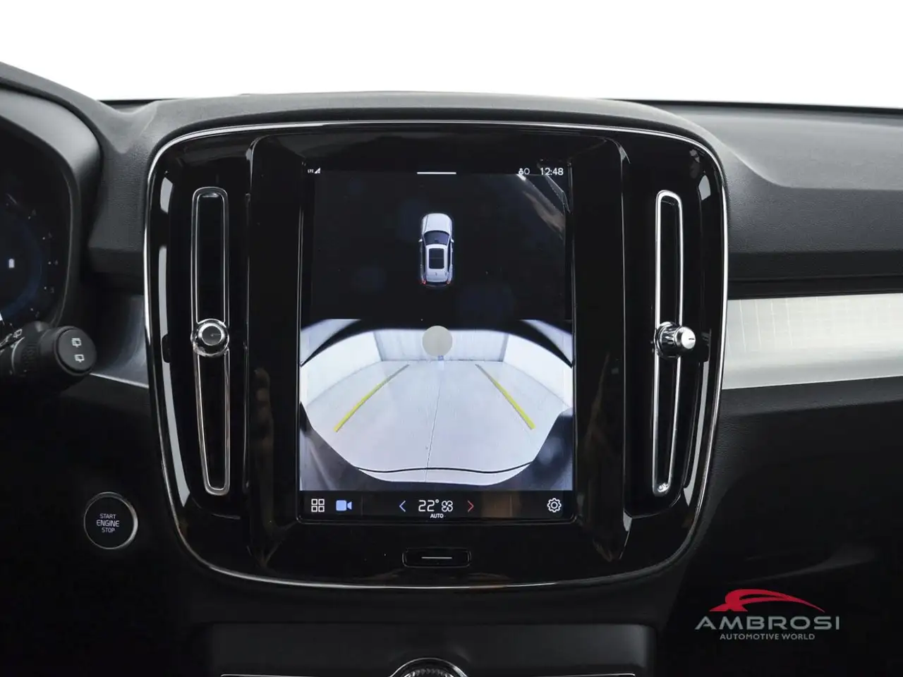 Volvo XC40 2026 — фото 15
