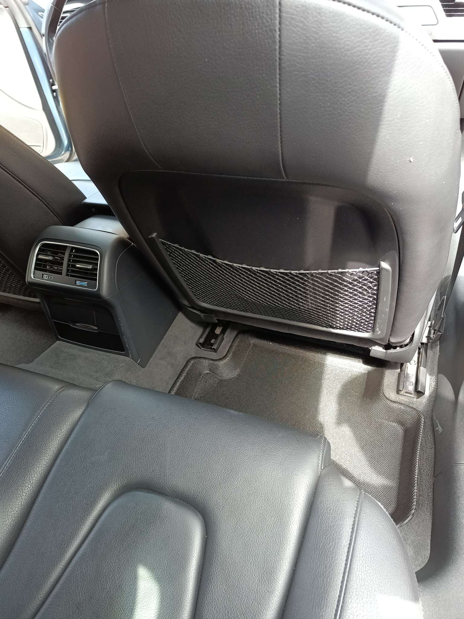 2015 Audi A4 4dr Sdn Auto Progressiv plus quattro thumb 13