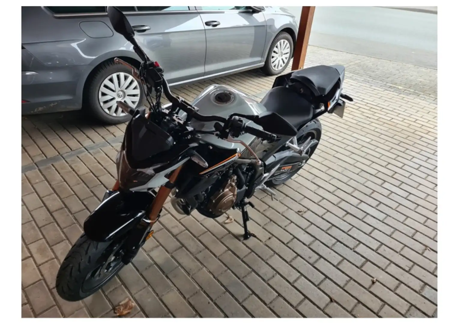 Honda CB 500 Plateado - 1