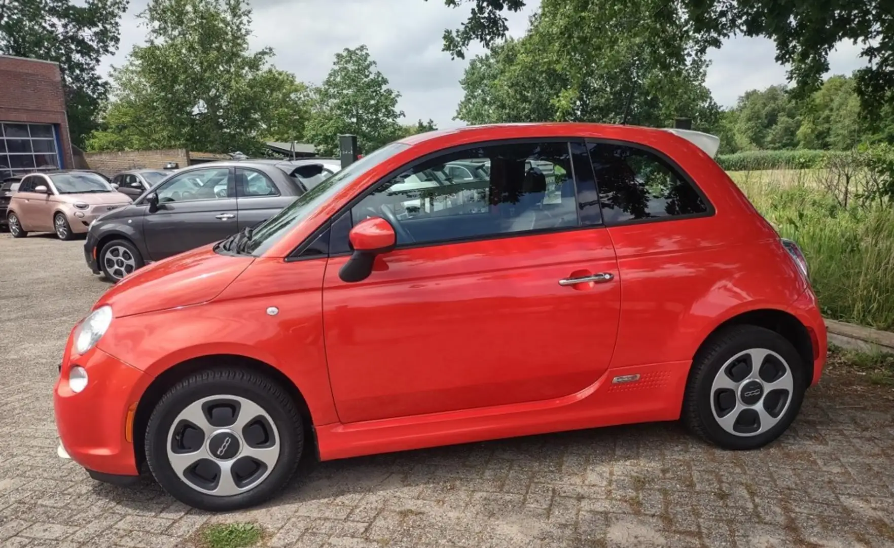 Fiat 500 E- Classic-Summer Sale tot 2000 eur Korting!! Oranje - 2