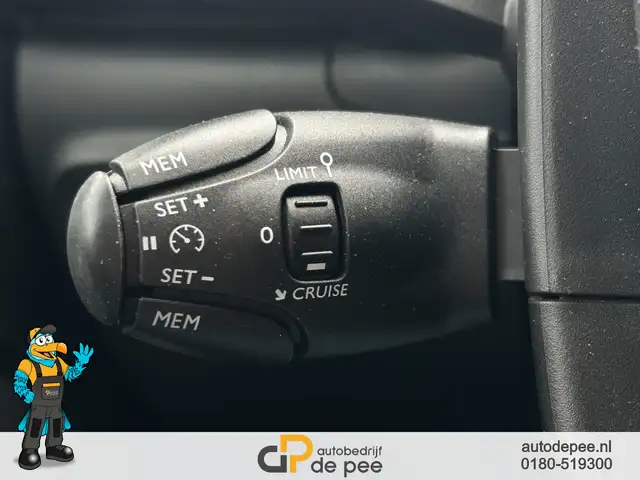 Citroen C3 view 8