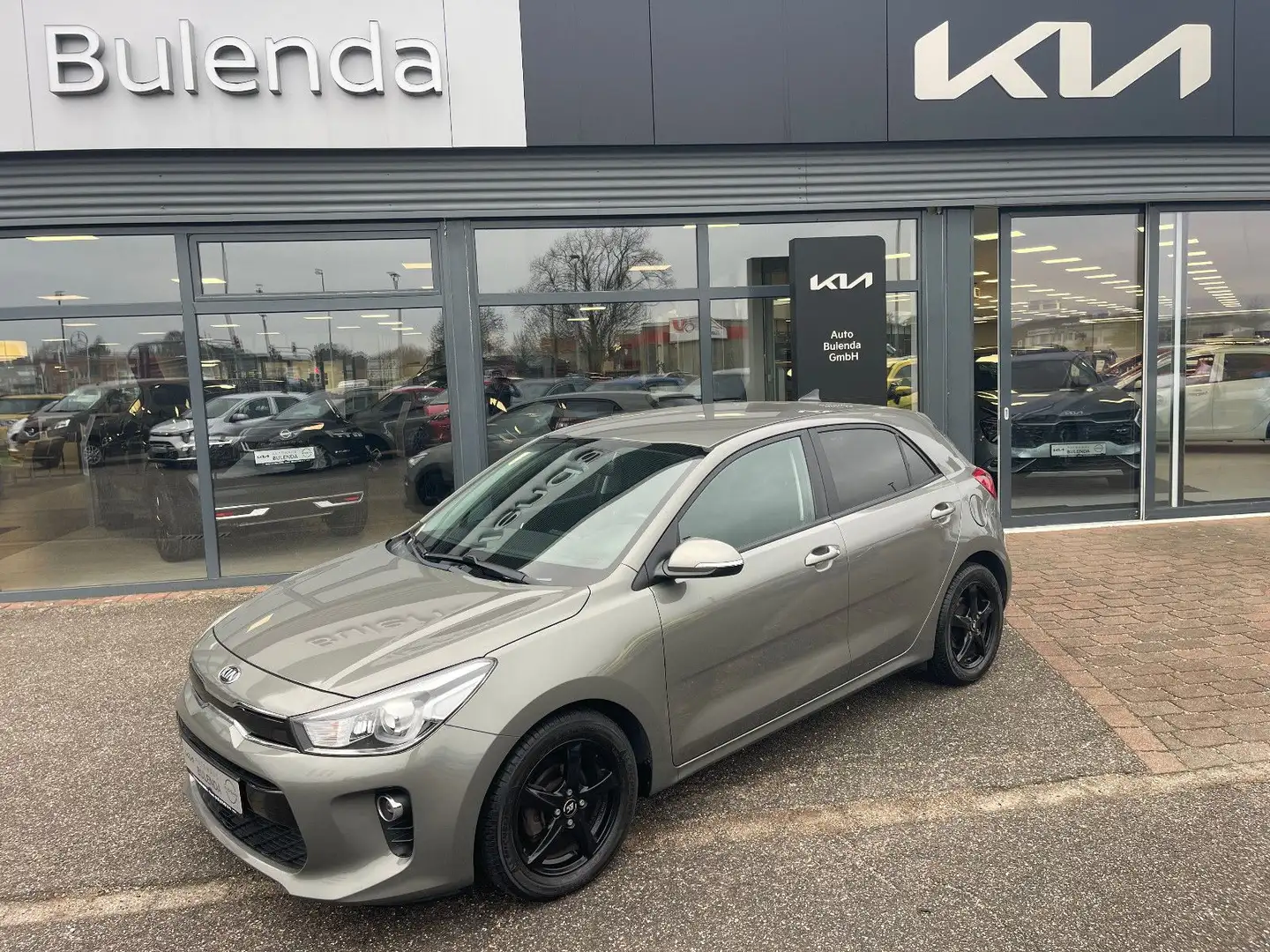 Kia Rio Dream Team AWR Grün - 1