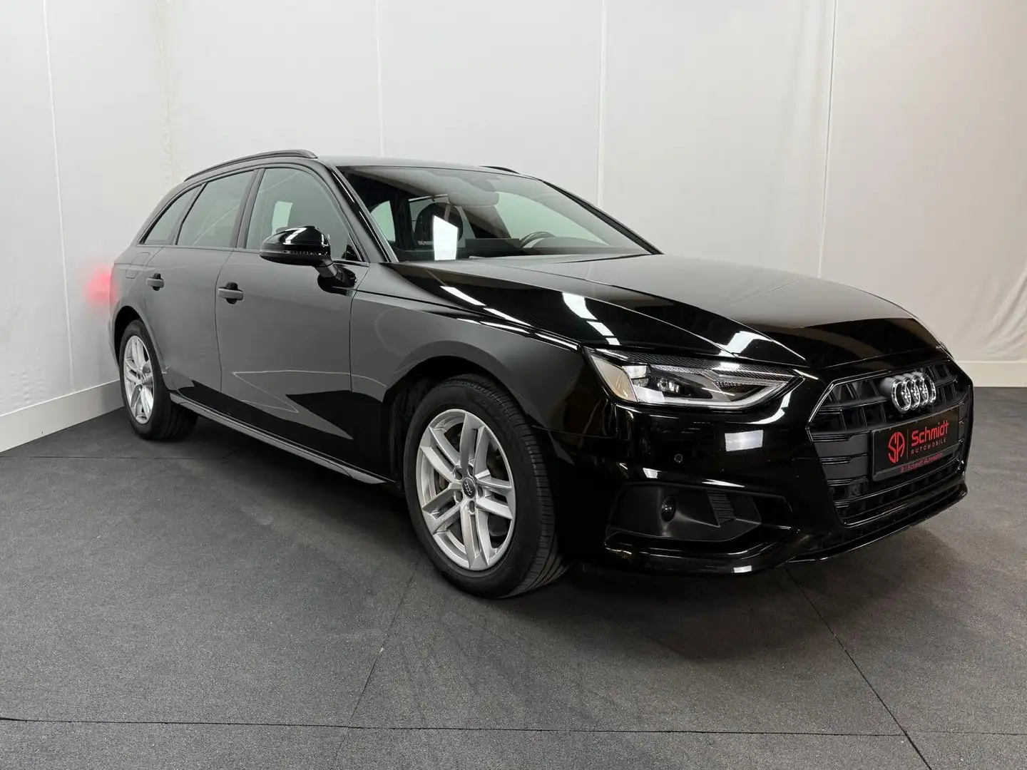 Audi A4 Avant 40 2.0 tdi S Line edition 190cv s-tronic Nero - 1