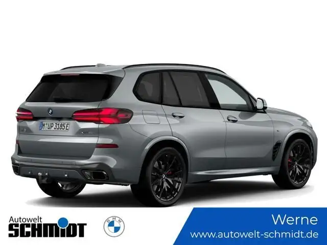 BMW X5 view 5