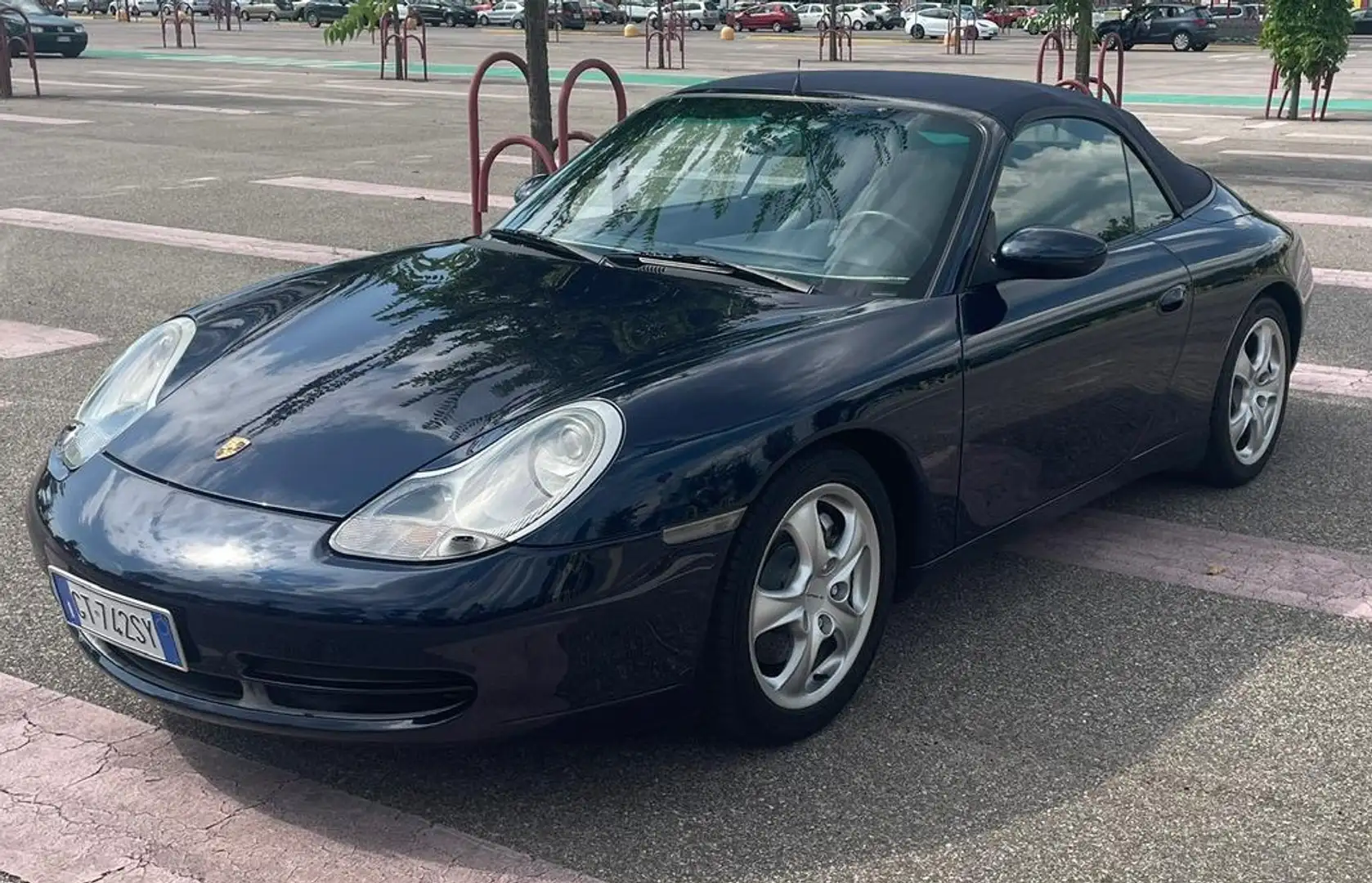 Porsche 911 Cabrio 3.4 Carrera 4 Blau - 1