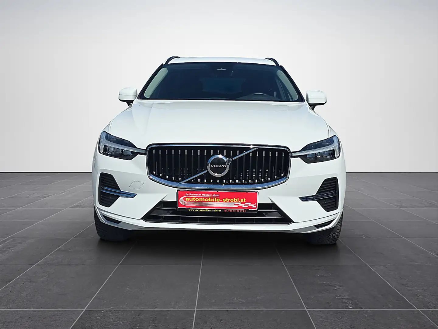 Volvo XC60 B4 AWD Mom.*Pilot-Assist*Virt.C*LED*GARANTIE* Weiß - 2