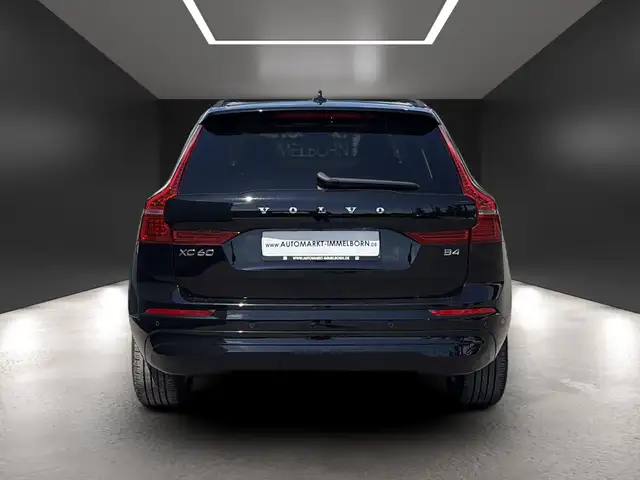 Volvo XC60 view 9