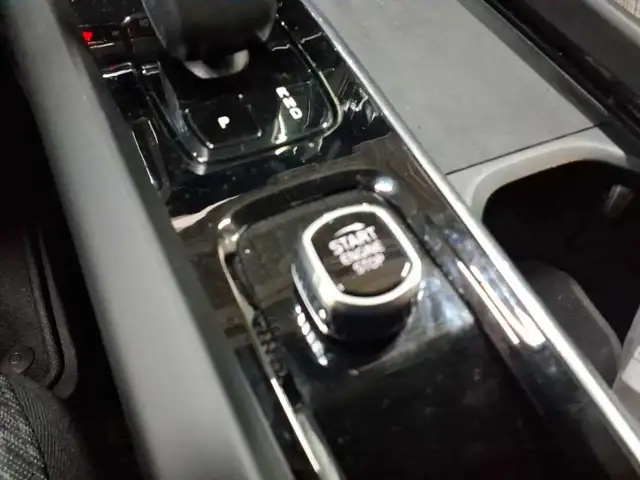 Volvo XC60 view 21