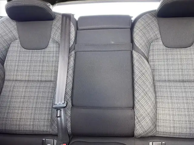 Volvo XC60 view 26