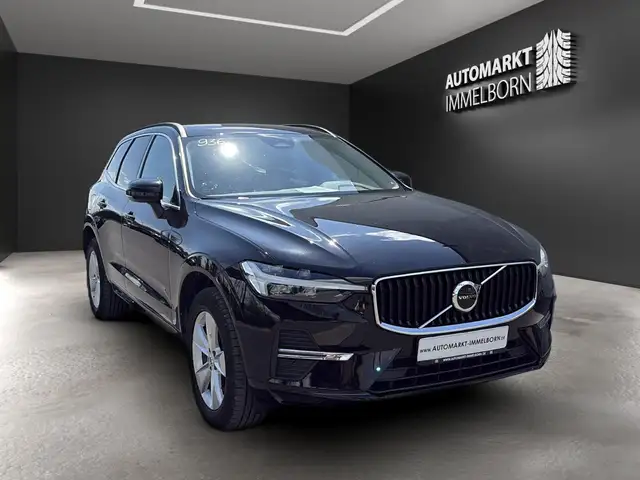 Volvo XC60 view 2
