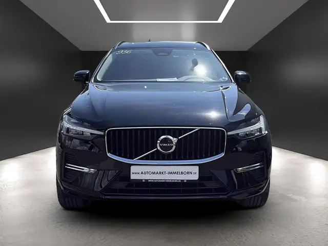 Volvo XC60 view 8