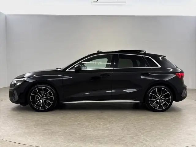 Audi A3 view 11