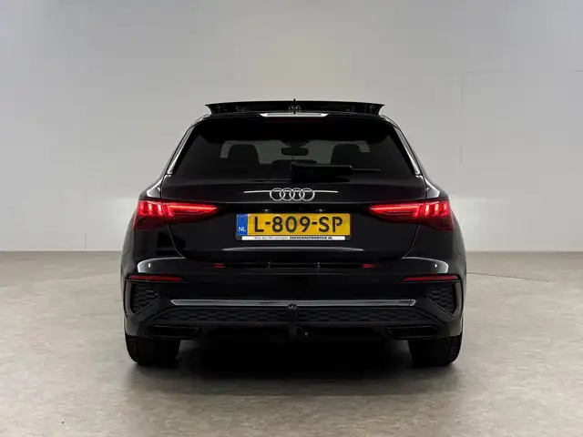 Audi A3 view 9