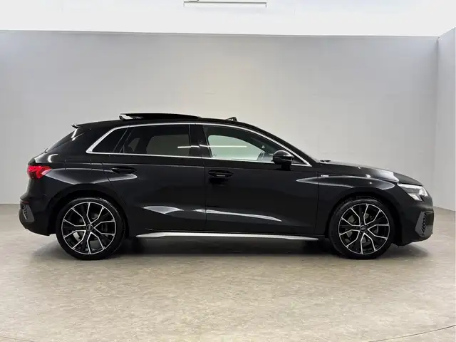 Audi A3 view 10