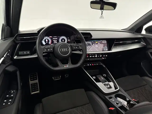 Audi A3 view 13