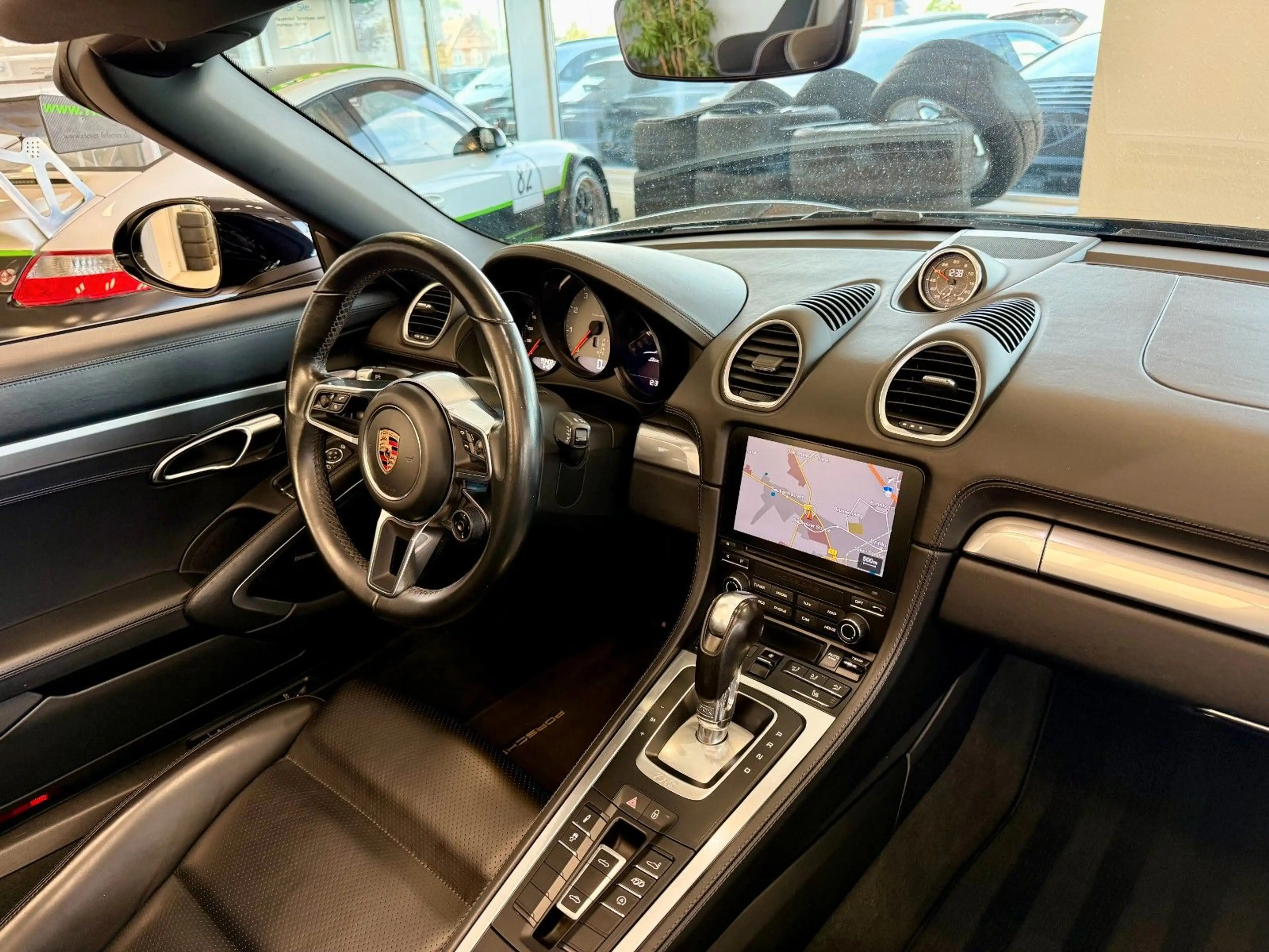 Porsche Boxster 718 Boxster S PDK Sportabgas/BOSE/20"/APPROVED — photo 12
