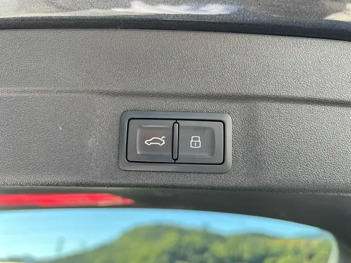 Audi A6 2025, foto 19