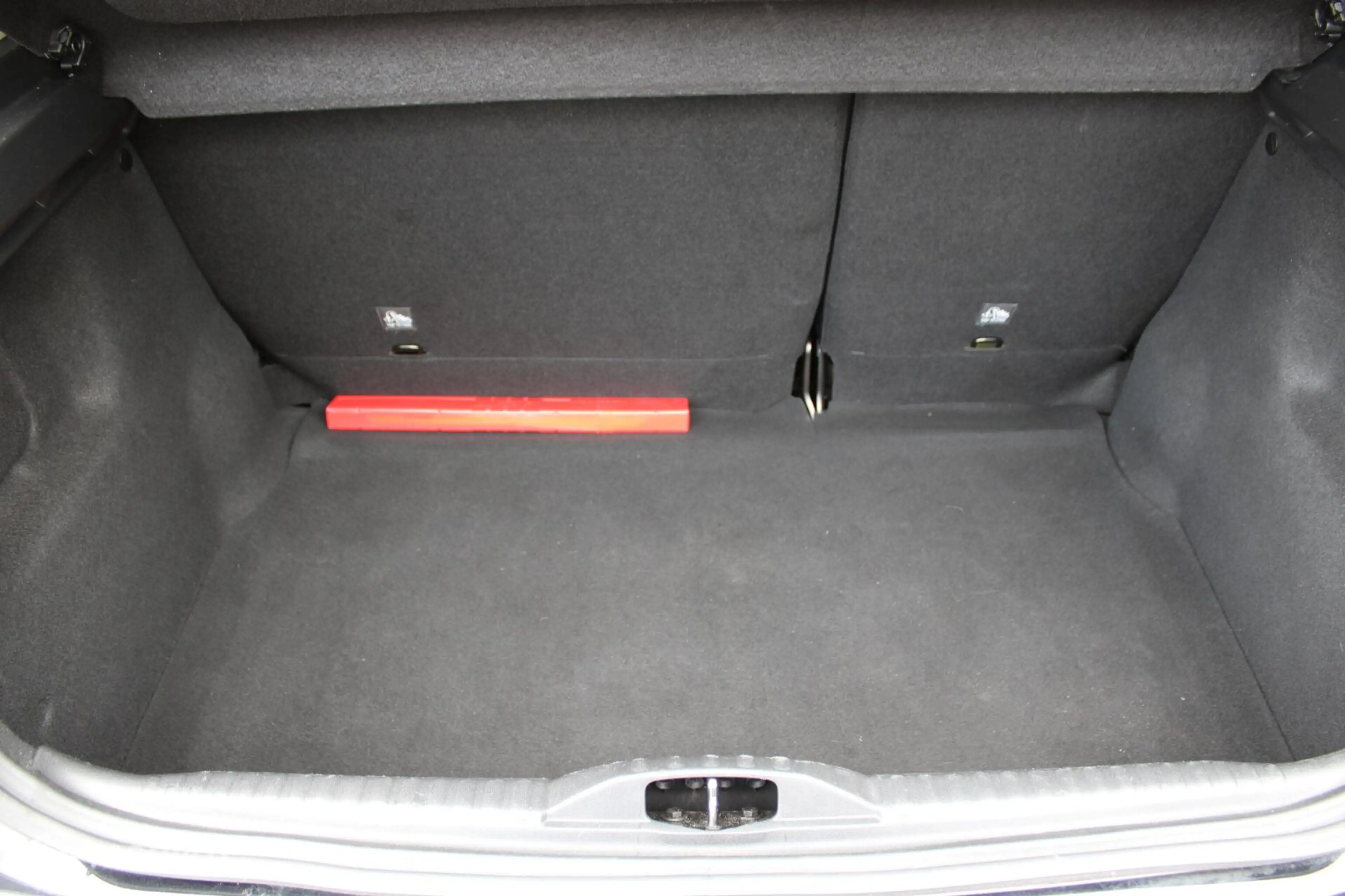 Citroen C3 1.2 PureTech Feel, Pdc, Full Led verlichting, Navi — photo 26