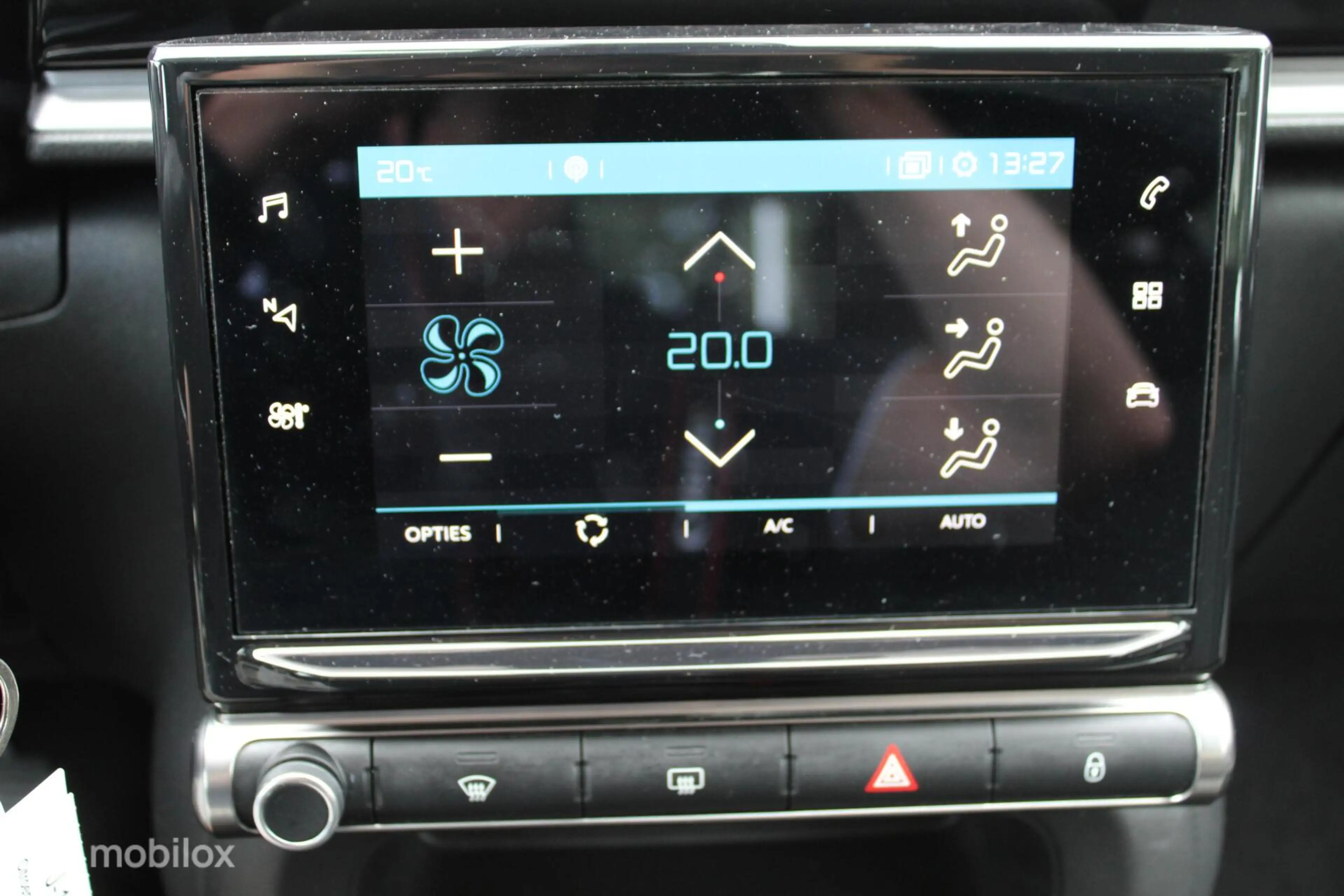 Citroen C3 1.2 PureTech Feel, Pdc, Full Led verlichting, Navi — photo 13