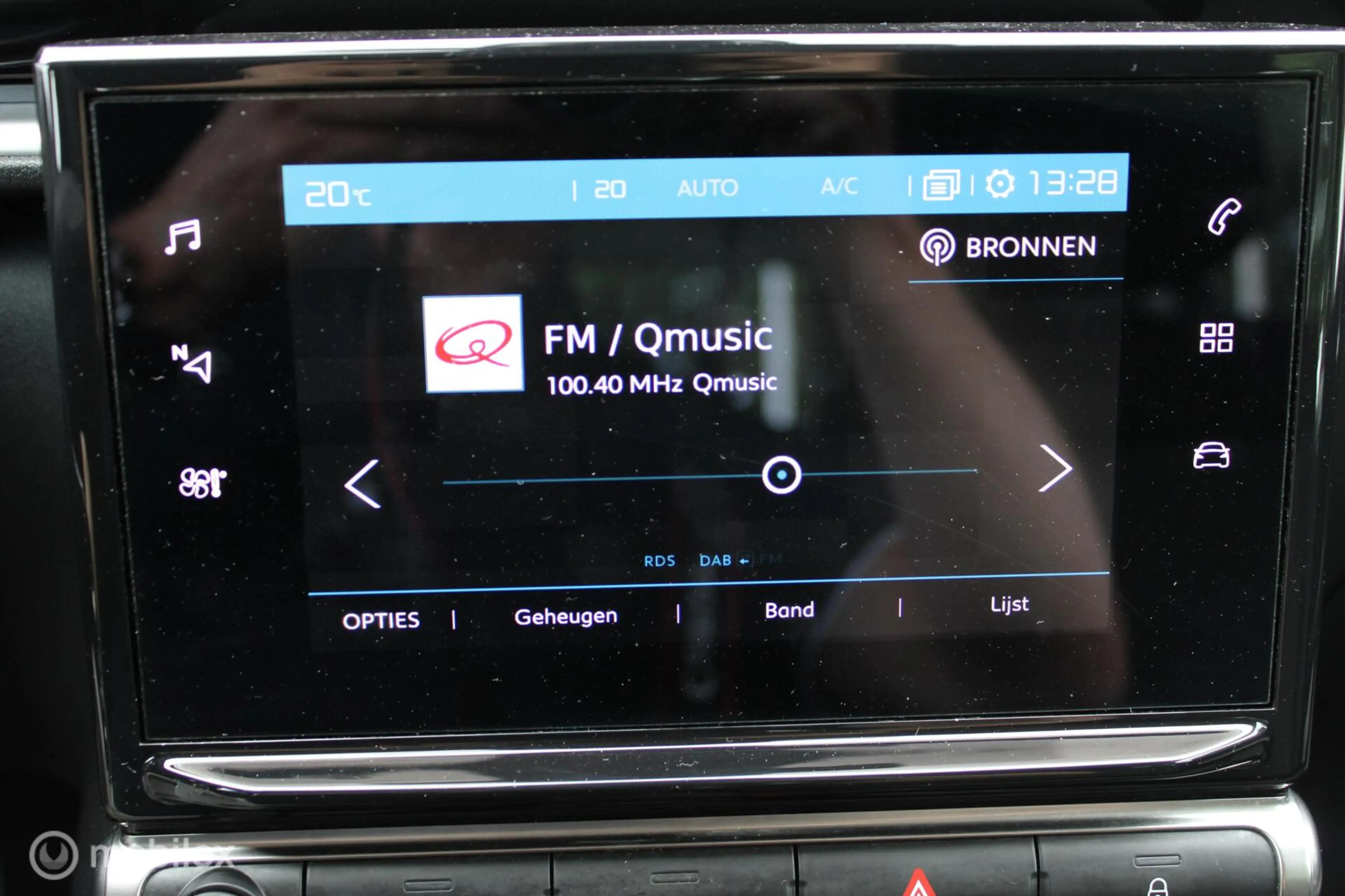 Citroen C3 1.2 PureTech Feel, Pdc, Full Led verlichting, Navi — photo 15