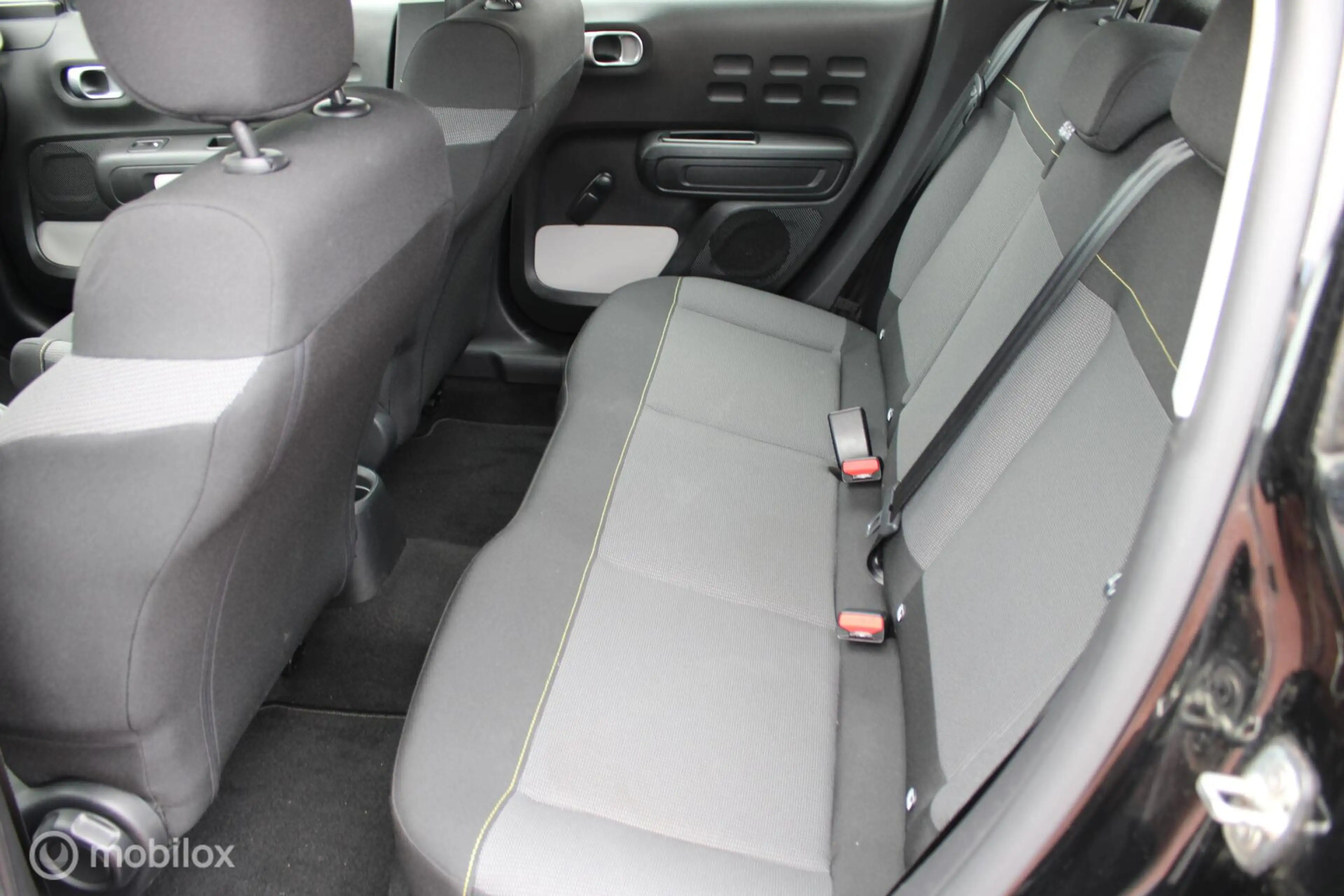 Citroen C3 1.2 PureTech Feel, Pdc, Full Led verlichting, Navi — photo 23