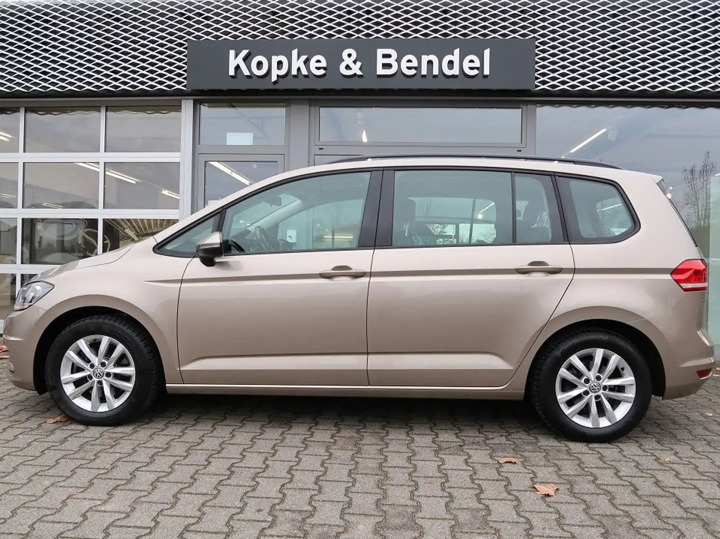 Volkswagen Touran automatik*1. Seniorenhand*Ganzjahresreifen* Comfor Bej - 2