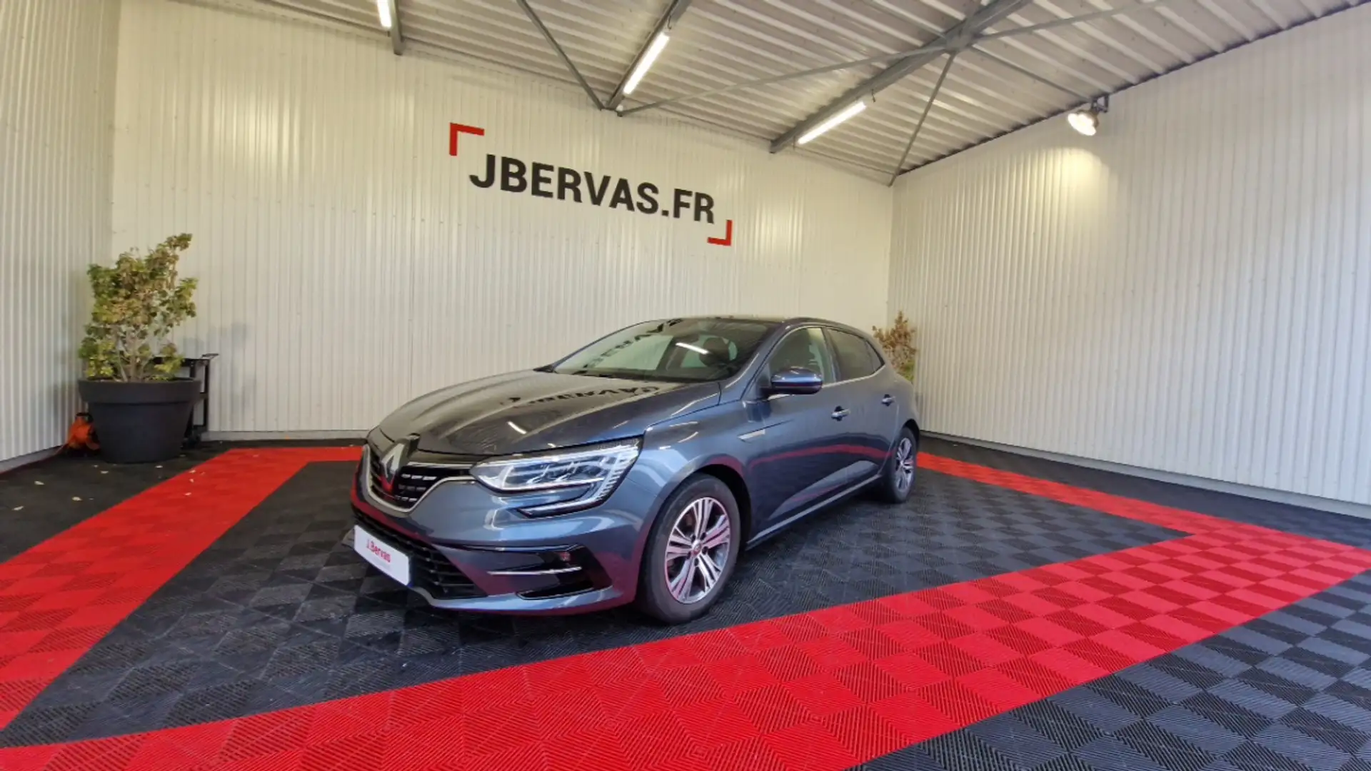 Renault Megane IV tce 140 edc fap intens - 1