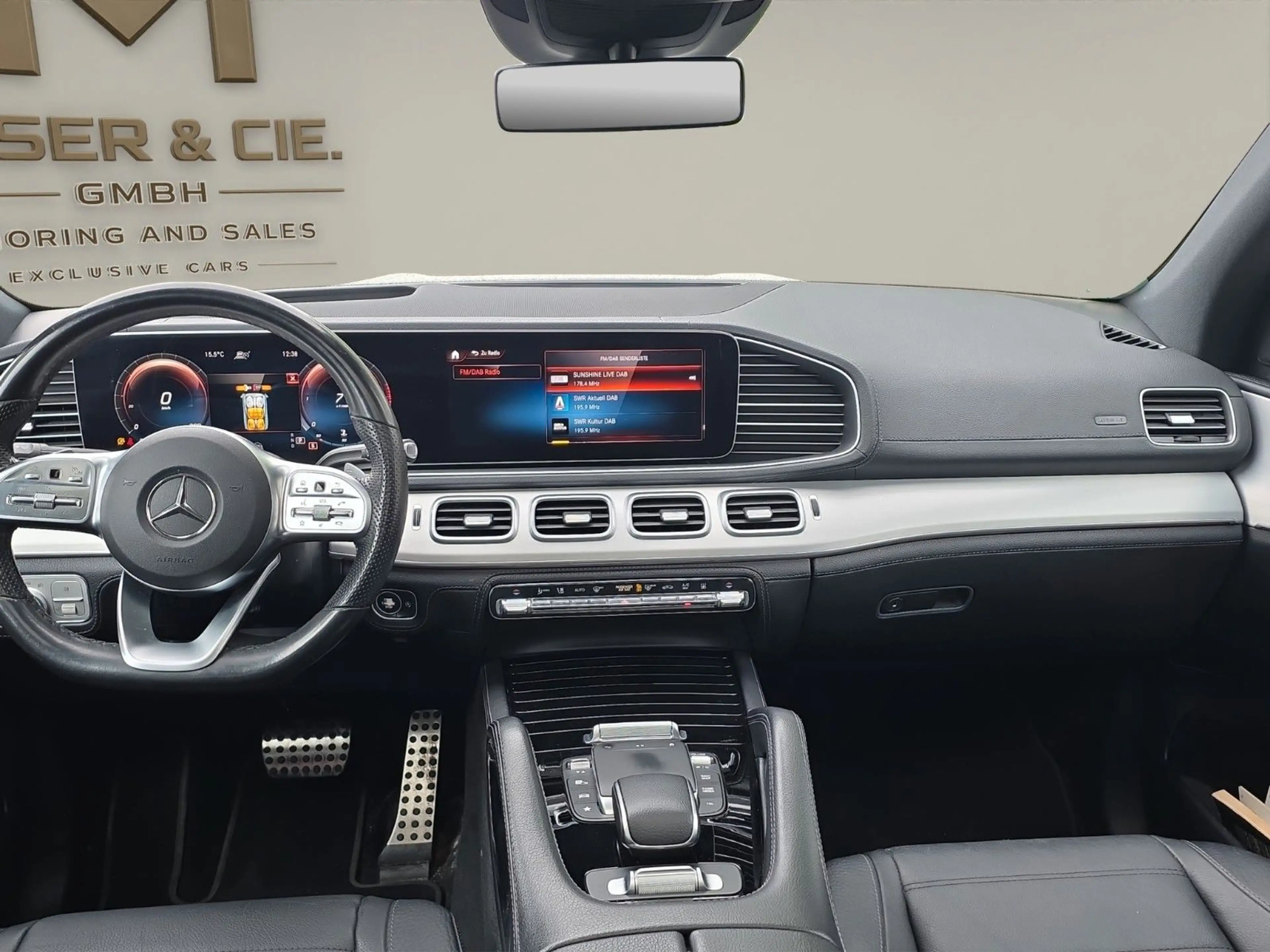 Mercedes-Benz GLS 400 d 4Matic*AMG*PANO*AHK*7 Sitze*REAR ENT* — photo 9