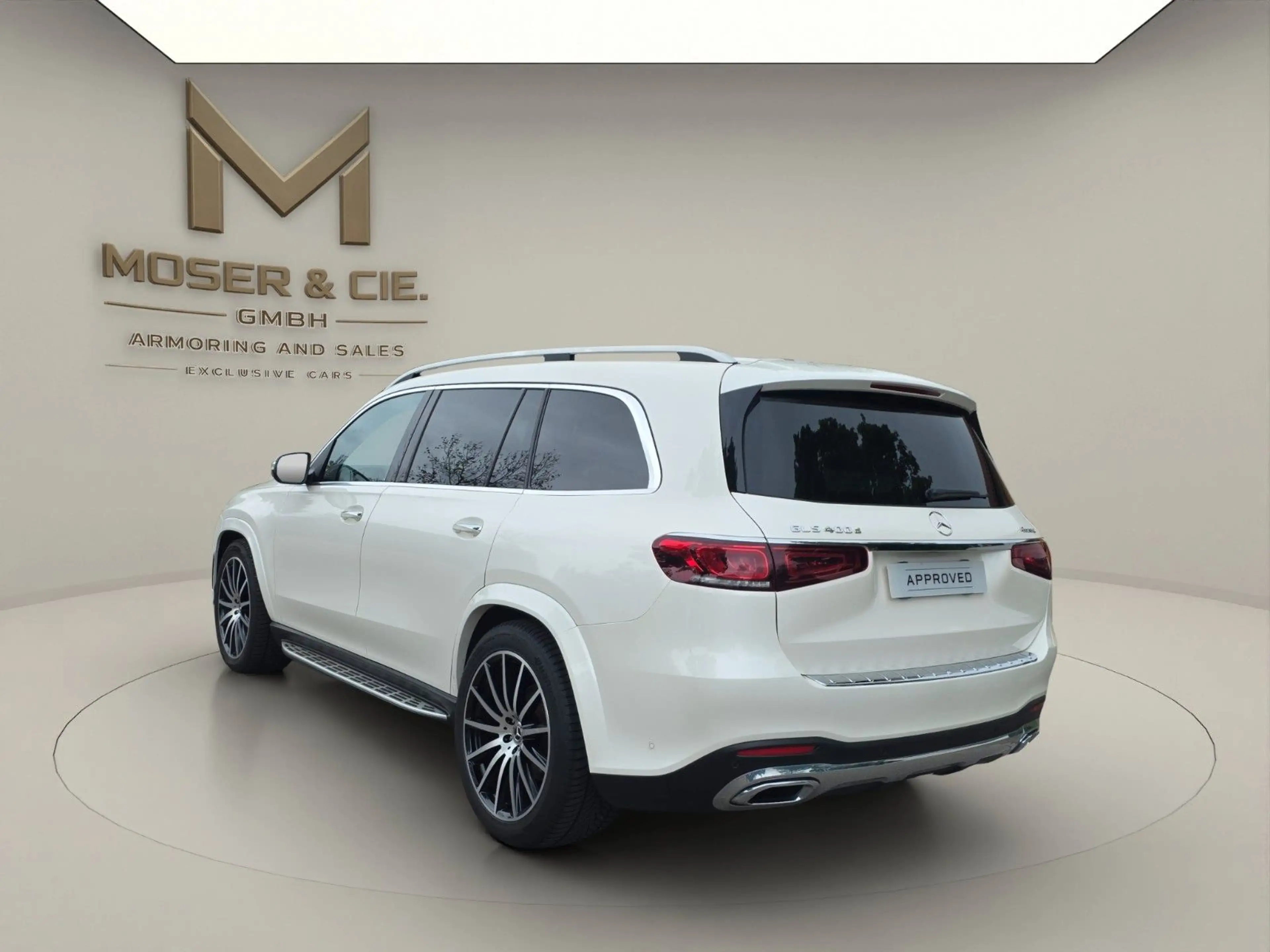 Mercedes-Benz GLS 400 d 4Matic*AMG*PANO*AHK*7 Sitze*REAR ENT* — photo 4